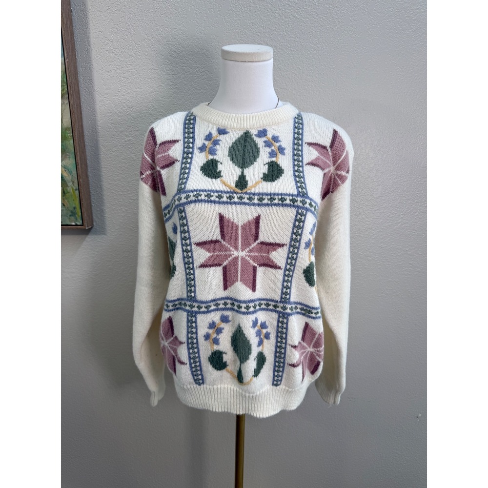 Vintage‎ Floral Knit Sweater